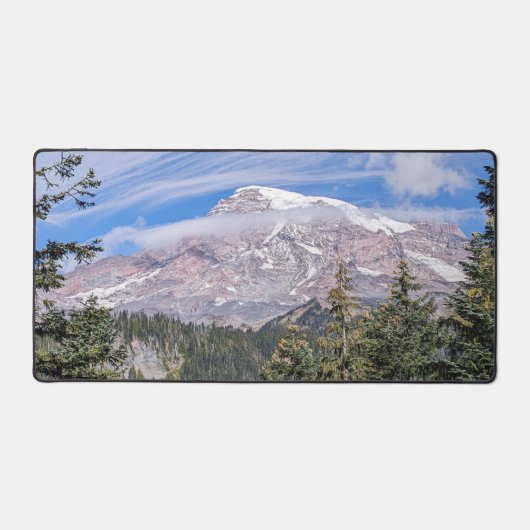 Mount Rainier and Clouds Landscape デスクマット (正面)