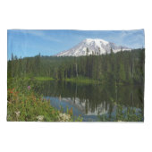 Mount Rainier Lake Reflection with Wildflowers 枕カバー (裏面)