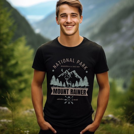 Mount Rainier Wilderness Deer Graphic  Tシャツ