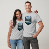 Mount Seymour Provincial Park Shield Tシャツ (ユニセックス)