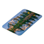 Mount Shuksan mirrored in Reflection Lake マグネット (左側)