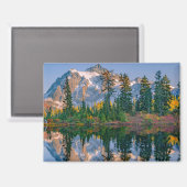 Mount Shuksan mirrored in Reflection Lake マグネット (正面/裏面)