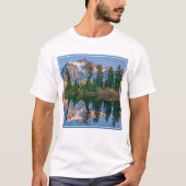 Mount Shuksan mirrored in Reflection Lake Tシャツ (正面)