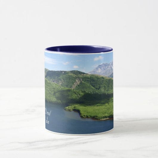 Mount St Helens Coldwater Lake Scenic Landscape マグカップ (中央)