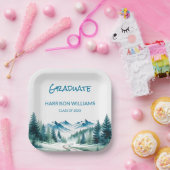 Mountain Adventure Grad Party Look ペーパープレート (パーティー)