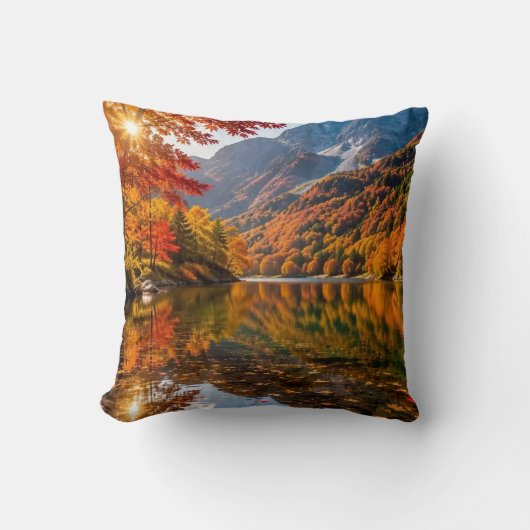 Mountain Calm in Fall クッション (正面)
