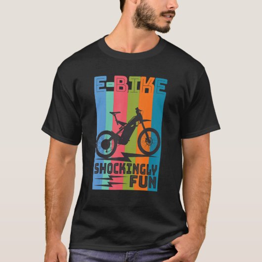 Mountain E Bike Rider Electric Power Bikes 2 Tシャツ (正面)