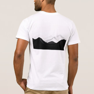 Mountain graphic t-shirt, perfect for nature lover tシャツ