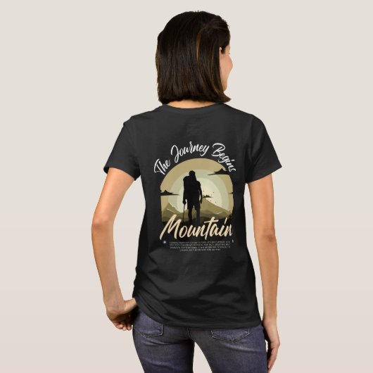 Mountain Journey Tシャツ - アドベンチャーが始まる ハイキング (裏面フル)