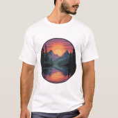 Mountain Sunset Nature Scene T‑Shirt design Tシャツ (正面)