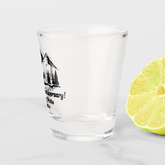 Mountains and Moose 15th Wedding Anniversary ショットグラス (右)