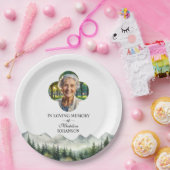 Mountains and Trees Celebration Of Life Funeral ペーパープレート (パーティー)