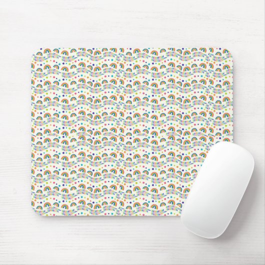 Mouse pad with a pattern of diverse smiley faces マウスパッド (マウス)
