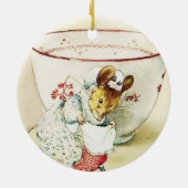 “Mouse Seamstress and Teacup” by Beatrix Potter セラミックオーナメント (裏面)
