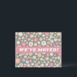 「MOVING ANNOUNCEMENT」フローラデイジーパターンカスタム ポストカード<br><div class="desc">前面と背面に独自の文字を追加するか、色を変更する。私の店をもっと見てみろ！何かもし好きなことを教えカスタムろ！</div>