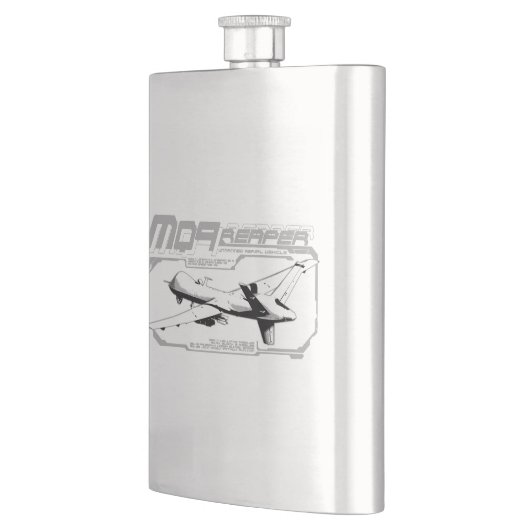 MQ-9リーパー フラスク (左)