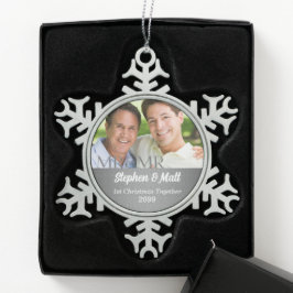 MRとMR Silver Damask 1stクリスマスフォト スノーフレークピューターオーナメント