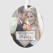 MrカスタムとMrsのフォト初めてのクリスマス オーナメント (正面)