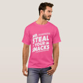 Mr.スナック食べ物好きおもしろいスナックhilariを盗む Tシャツ (正面フル)