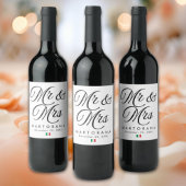 Mr and Mrs Personalized Italian Wedding ワインラベル