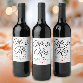 Mr and Mrs Personalized Italian Wedding ワインラベル