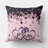 Mr and Mrs Wedding Throw Pillow with Star Backgrou クッション (正面)