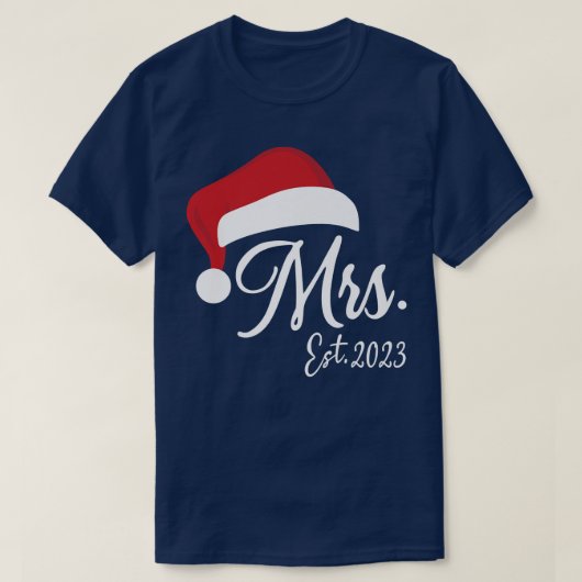 Mr Claus & Mrs Claus Est Tシャツ (デザイン正面)