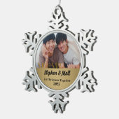 Mr&Mrゲイカップル第1回クリスマス金ゴールド写真 スノーフレークピューターオーナメント (右)