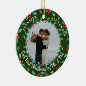 Mr.Mr.とMrs.の休日の写真としての私たちの初めてのクリスマス セラミックオーナメント (右)