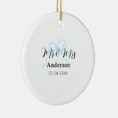 Mr. & Mrs. 挙式日 年 家族名 お辞儀 セラミックオーナメント (右)