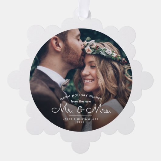 Mr. & Mrs. 2 Photo Newlyweds初めてのクリスマス 結婚した オーナメントカード (正面)