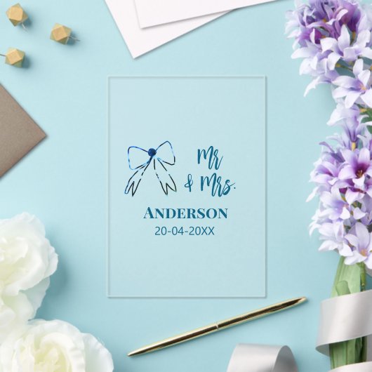 Mr & Mrs add name date wedding favor bow blue gree アクリル招待状 (インサイチュ (ウェディング))