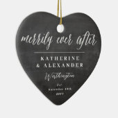 Mr. & Mrs. Merry Ever After Holidayの写真を結婚見る セラミックオーナメント (右)