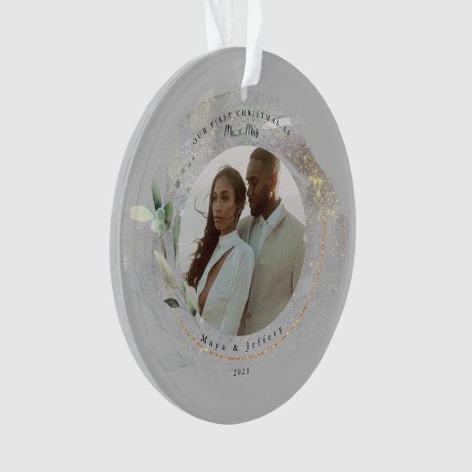 Mr&Mrs Silverと金ゴールドの写真としての私たちの初めてのクリスマス オーナメント (正面)