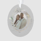 Mr&Mrs Silverと金ゴールドの写真としての私たちの初めてのクリスマス オーナメント (正面)