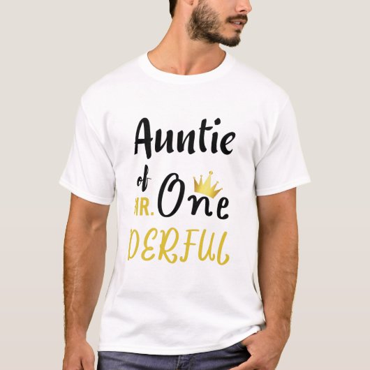 MR Onederfulのおばちゃんがいるよ 楽しい1歳の誕生日Tシャツ Tシャツ (正面)