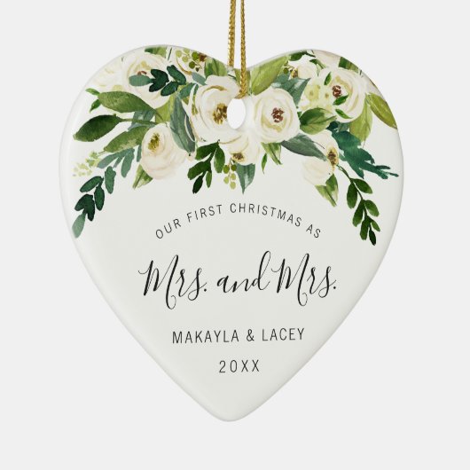 Mrs. and Mrs. Lesbian Photoとしての私たちの初めてのクリスマス セラミックオーナメント (右)