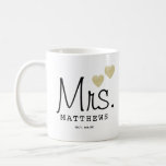 Mrs Blackスクリプトモダンカスタムウェディング新婚 コーヒーマグカップ<br><div class="desc">まモダンカジュアルた、シックなブラック書道の脚本「ミセス結婚」の女性トートバッグは、新郎新婦のラストネームとラストのデートと一緒にパーソナライズされた文字を楽しめるシッカスタムクなを備えている。新婚旅行やハネムーンに最適なアクセサリー！</div>