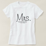 Mrs Blackスクリプトモダンカスタムウェディング新婚 Tシャツ<br><div class="desc">まモダンカジュアルた、シックなブラック書道の脚本「ミセス結婚」の女性トートバッグは、新郎新婦のラストネームとラストのデートと一緒にパーソナライズされた文字を楽しめるシッカスタムクなを備えている。新婚旅行やハネムーンに最適なアクセサリー！</div>