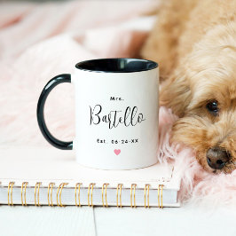 Mrs Black パーソナライズされた Script Last Name結婚 マグカップ