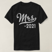 Mrs Est 2021 Wedding Engagement Newlywed Gift Pull Tシャツ (デザイン正面)