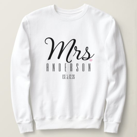 Mrs Modern Script Custom Wedding Date Newlywed  スウェットシャツ (デザイン正面)