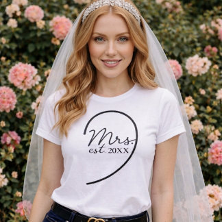 Mrs. Wifey Honeymoon Just Married Wedding Tシャツ