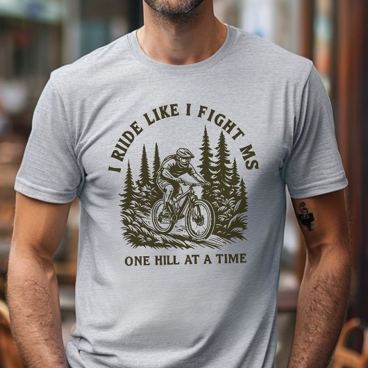 MSウォリアー、山バイクもしくは自転車に乗る人、スプニー・オレンジ・リボン、 Tシャツ