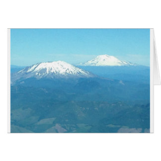Mtセントヘレンズおよび空気からのMtアダムス