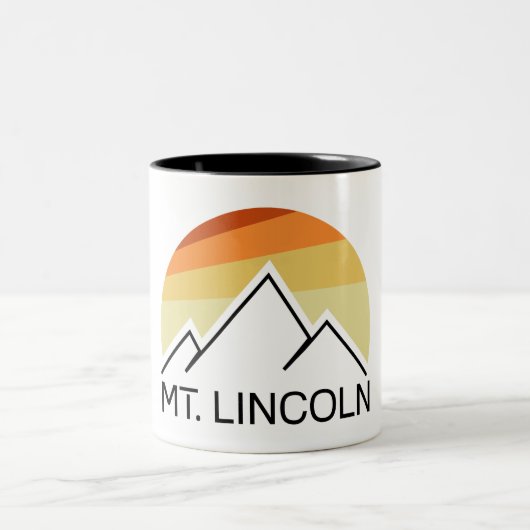 Mt. Lincoln New Hampshire Retro ツートーンマグカップ (中央)
