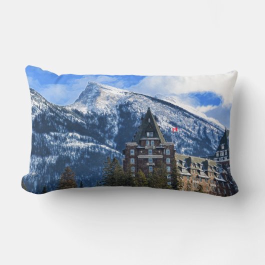 Mt Rundle and Famous Hotel, Banff, Alta，カナダ ランバークッション (正面)