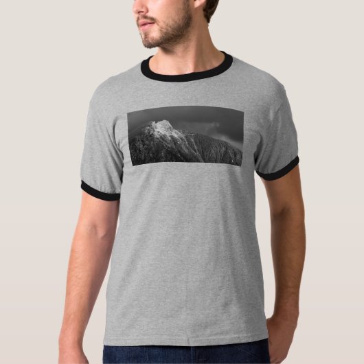 Mt. Si Tシャツ (正面)