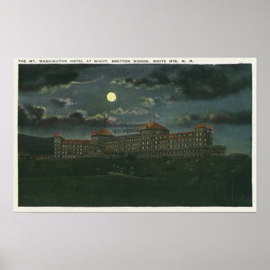 Mt Washington Hotel at Nightの外観 ポスター (正面)