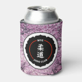MTG柔道部 – さくらんぼブロッサムスタビーホルダー 缶クーラー (缶正面)